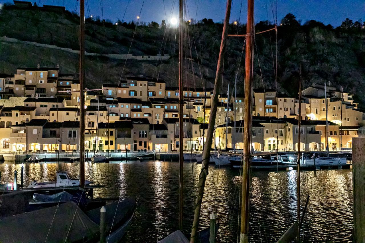 Portopiccolo Avolare Apartments Sistiana Exterior foto